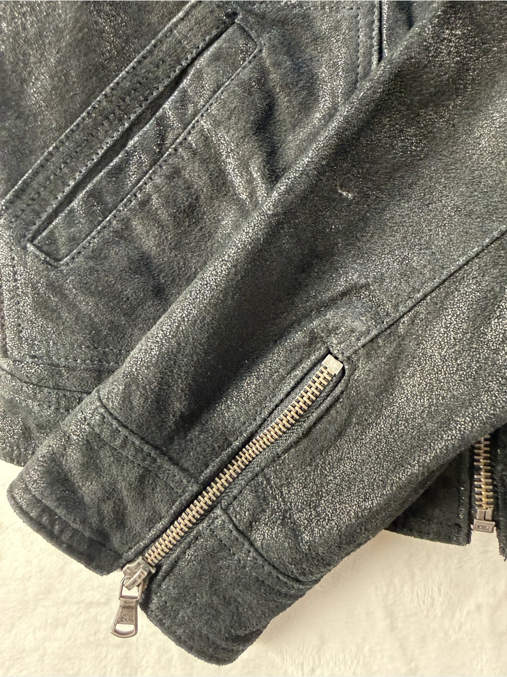 Levi's Black Faux Leather Moto Jacket with Silver Zip - Picture 9 of 14